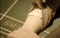 识破千手法花样揭秘赌场出千内幕